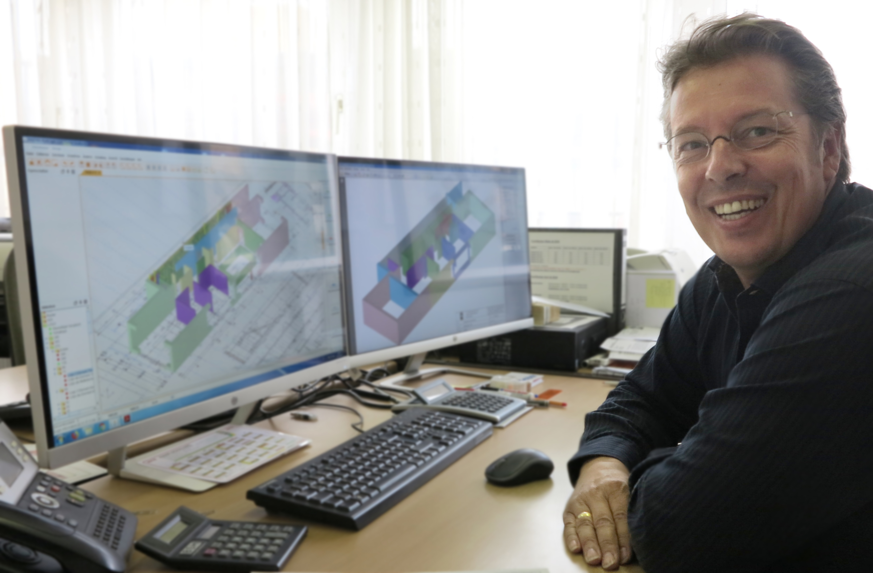 Lothar Riebesell, employee in the special field of formwork systems at Hahn Schalung