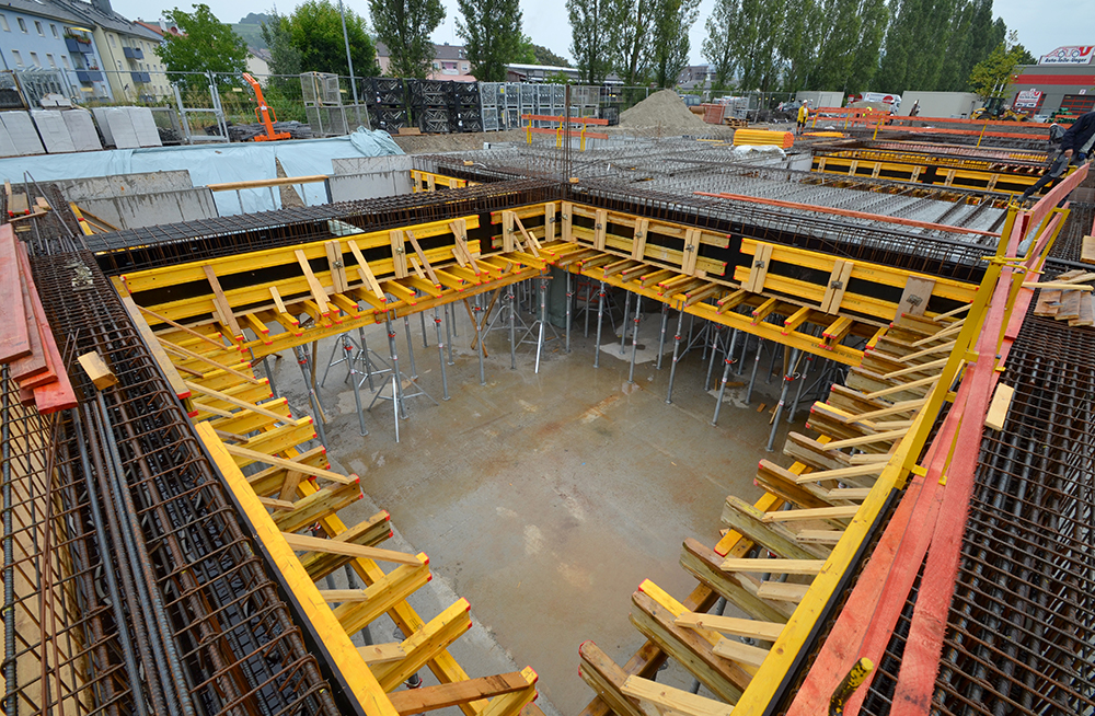 Construction of ceiling slabs