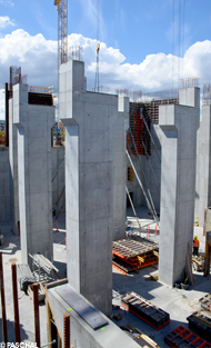 High columns formed with LOGO formwork