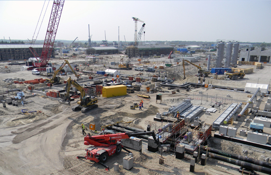 Overview of a section of the construction site