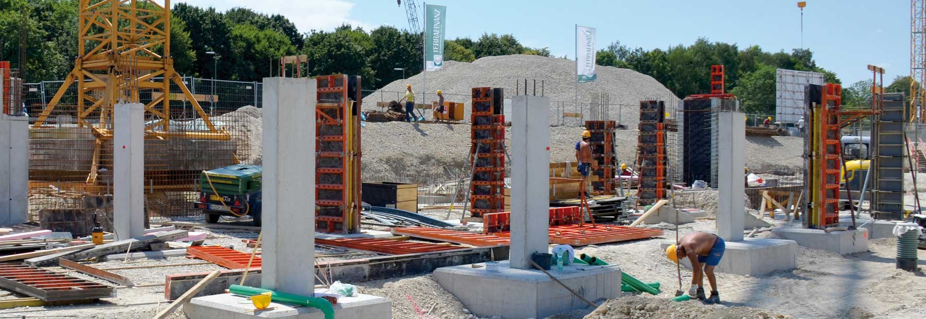 columns formed with LOGO formwork