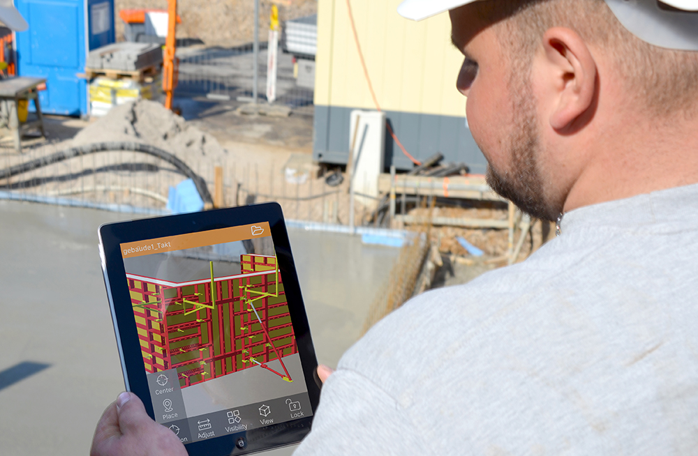 PASCHAL AR app for mobile use at construction site